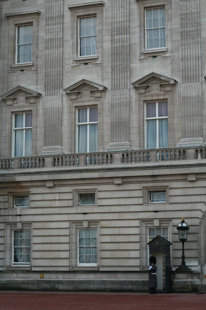 London - gallery image 10