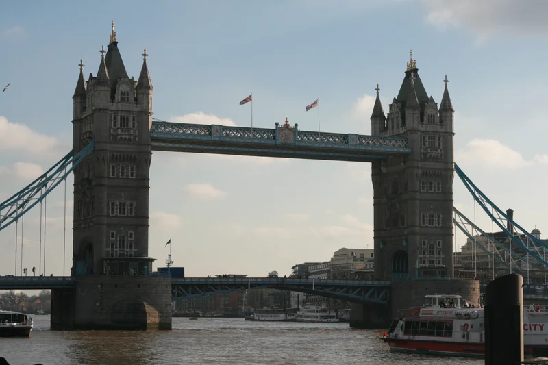 London - gallery image 13