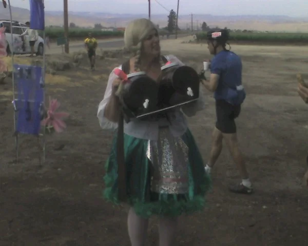 I sleep with the trees. - gallery