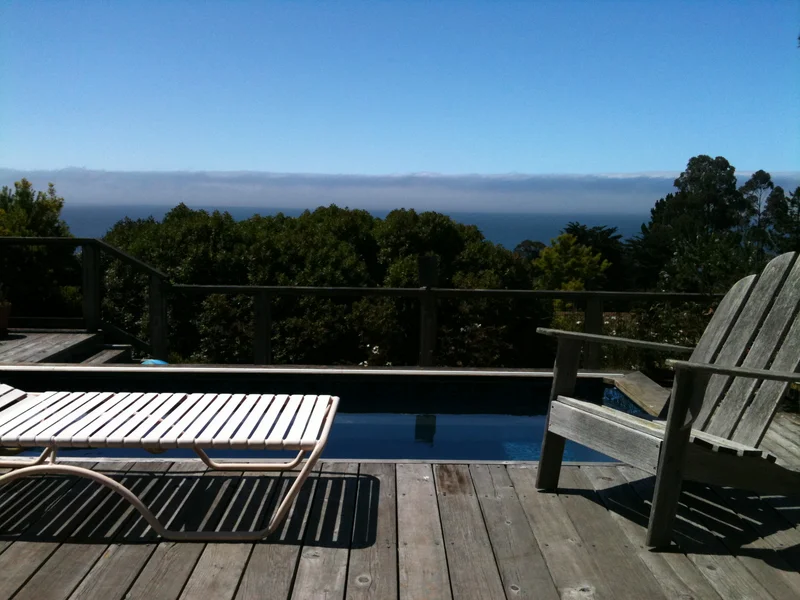 Oui. C'est la mer. - gallery image 3