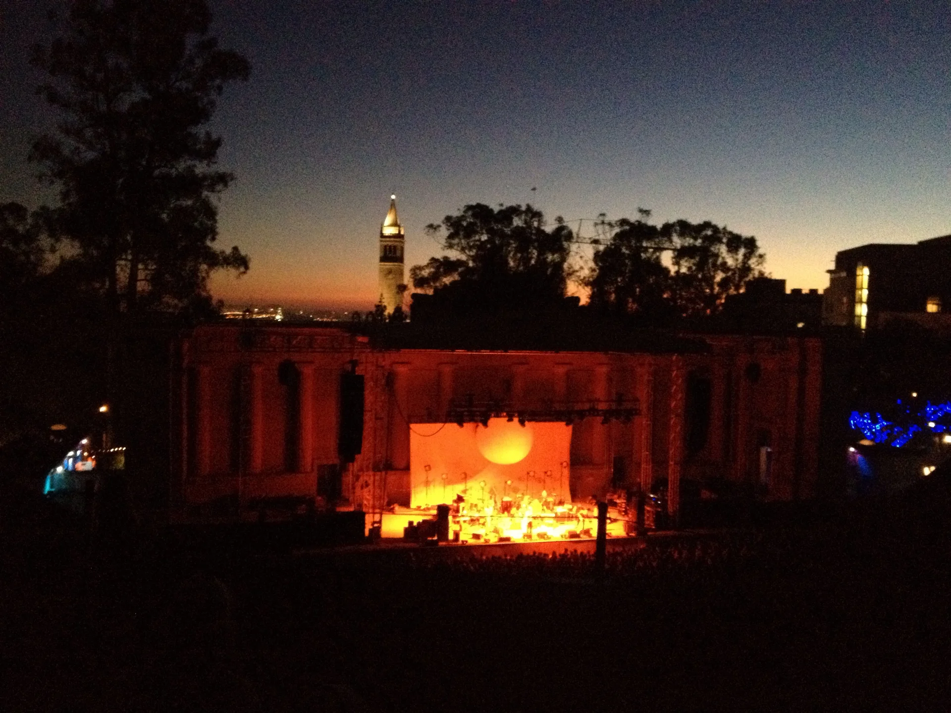 Theatre! The theatre! - feature image