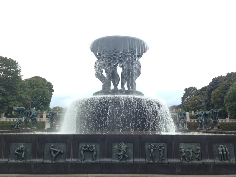 Vigelandsparken - gallery image 24