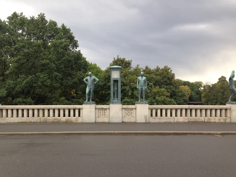 Vigelandsparken - gallery image 3