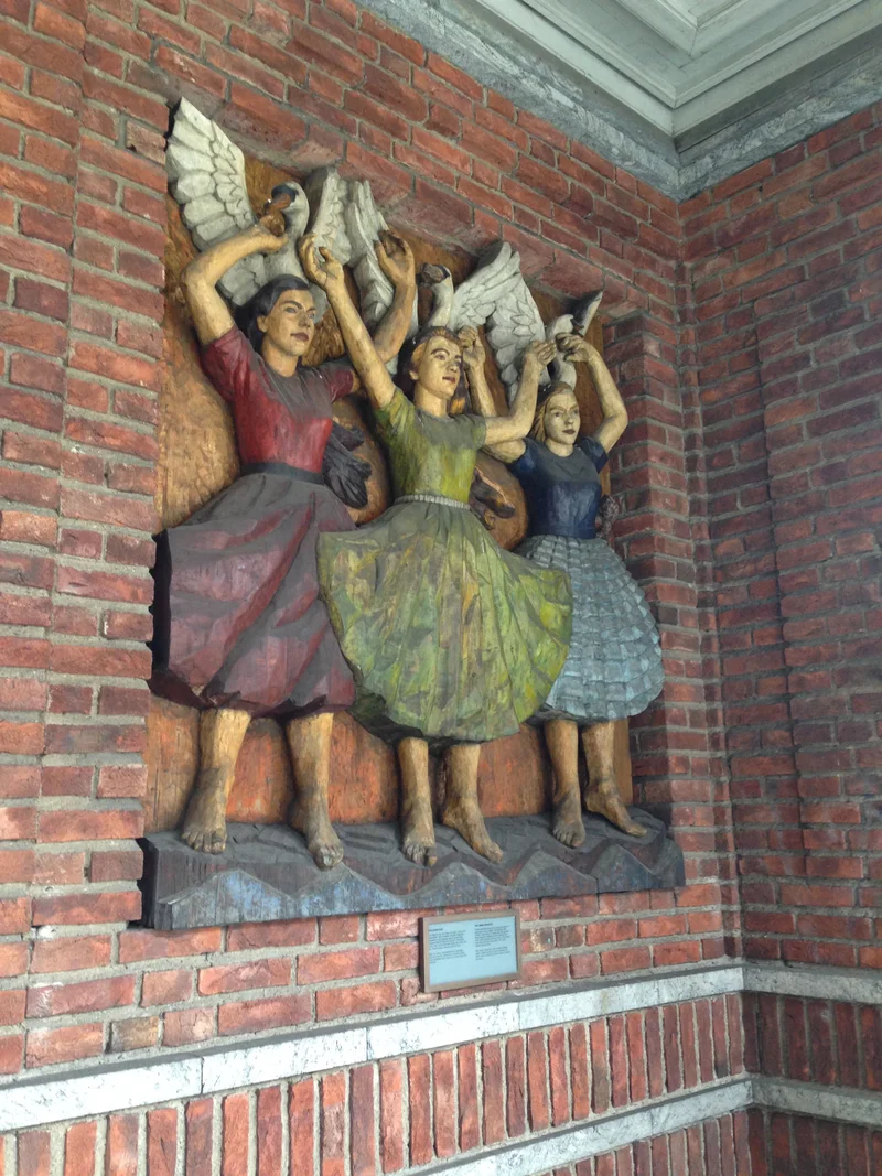 Oslo Art - gallery image 5