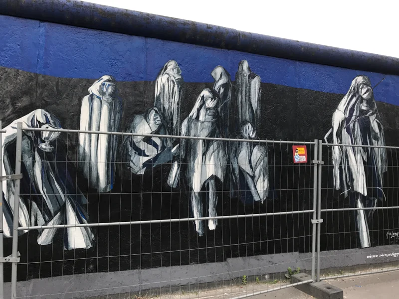 Berlin Wall - gallery image 5