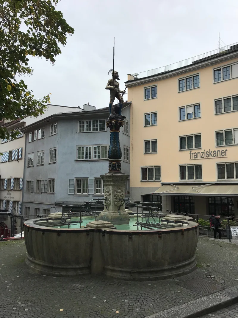 Zürich - gallery image 10