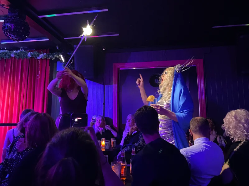 Ice Queens - gallery image 1