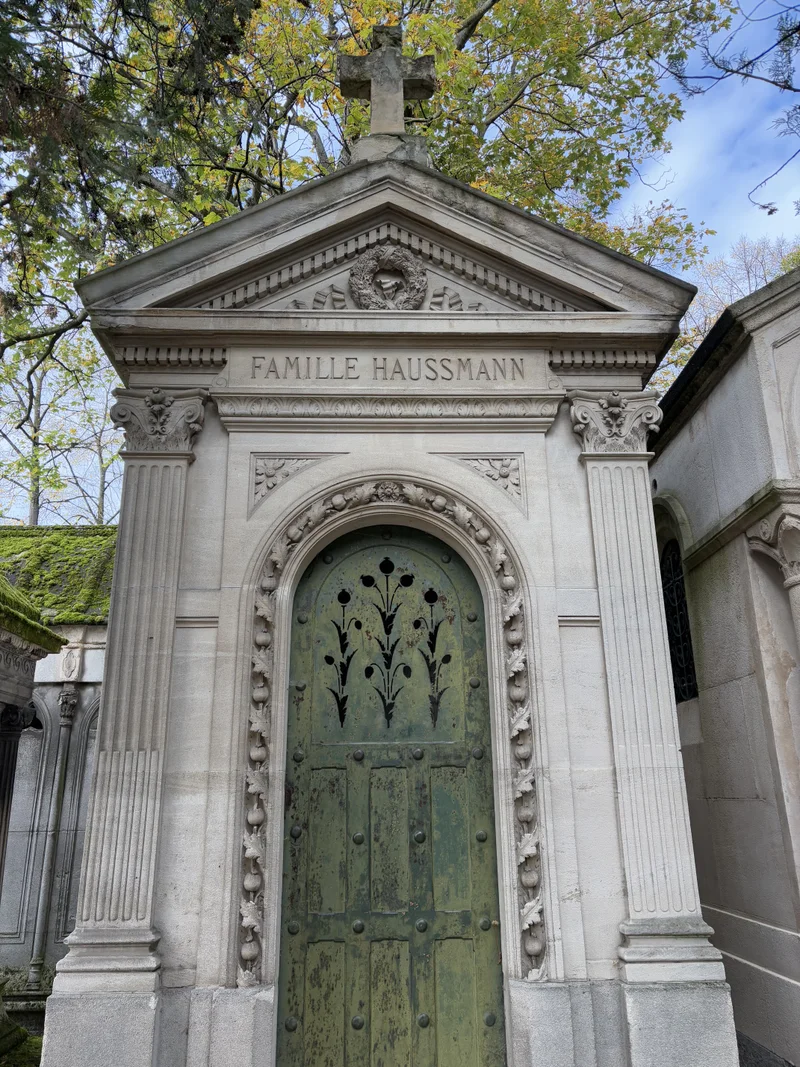 Dead Parisians - gallery image 1